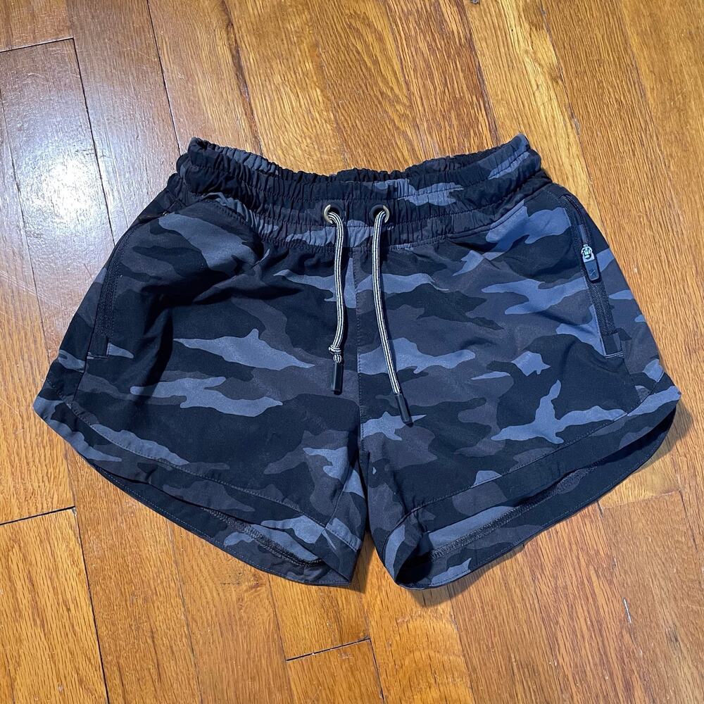 Athleta Girl Camo Shorts M